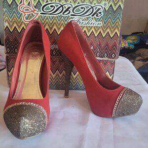 DbDk Fashion Red with Gold accents Platform Heel  - Size 8
